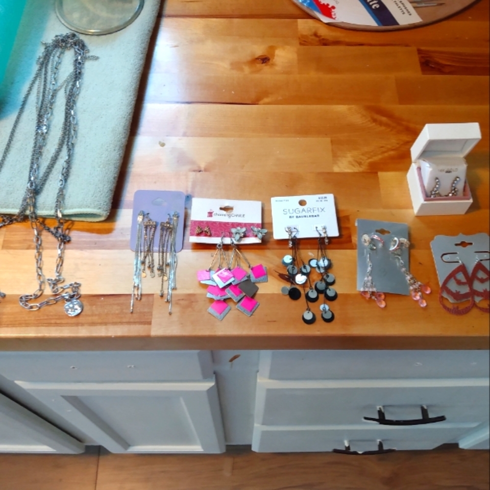 HUGE jewelry bundle